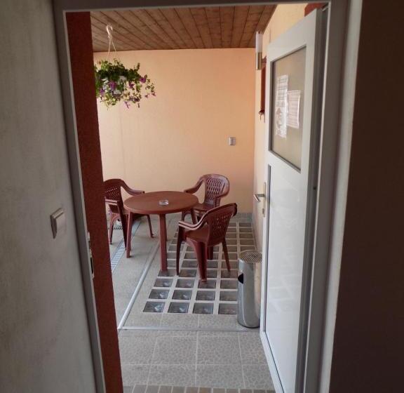 四人标准间, Ubytování Apartmány Ferenčíková