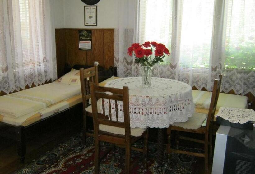 Апартаменты 2 Спальни, Villa Lalka