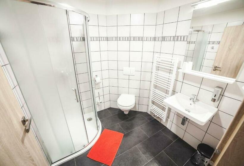 Номер Стандарт Трехместный, Penzion Relax Litovel