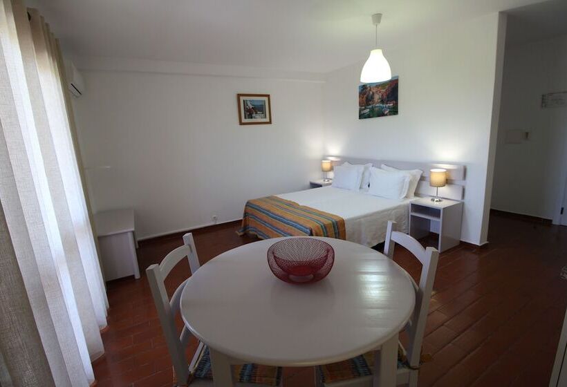 Escritório Estándar, Balaia Sol Holiday Club