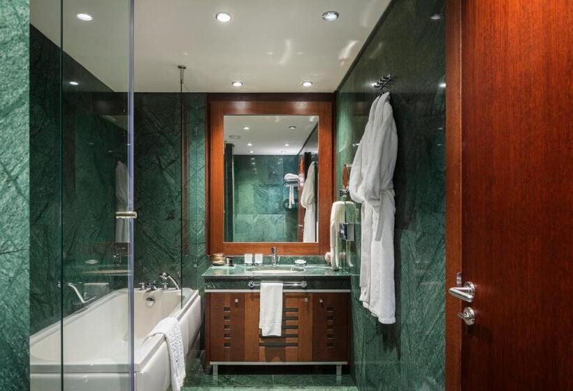 Номер Superior, Grand Hotel Sofia