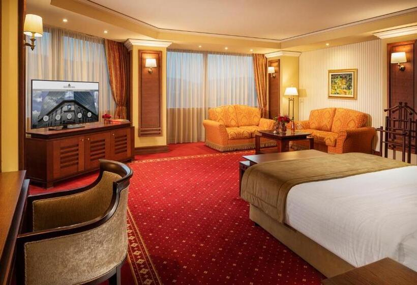 Люкс, Grand Hotel Sofia