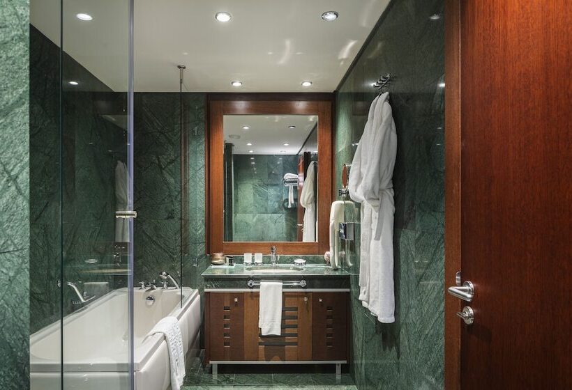 Представительский номер с видом, Grand Hotel Sofia