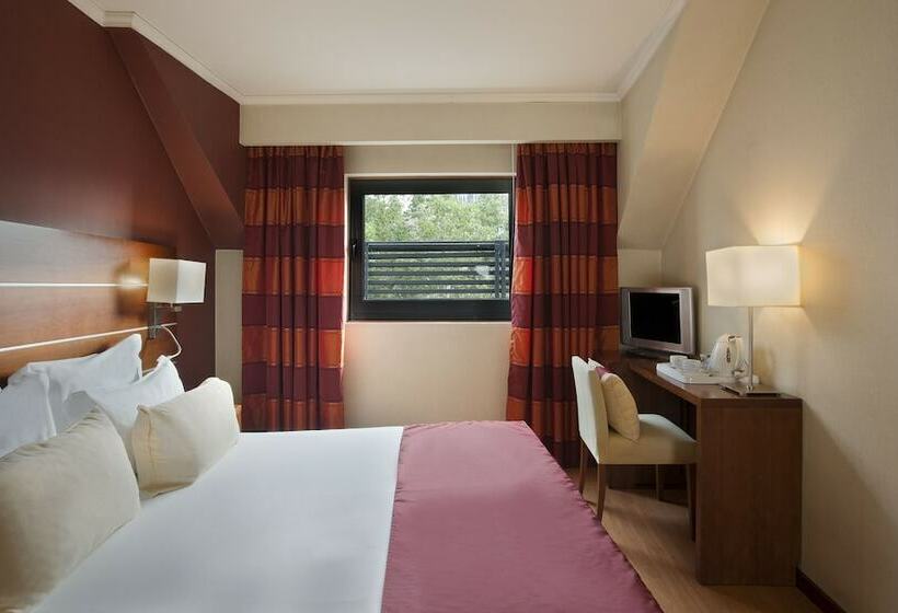 Quarto Estandar, Turim Europa