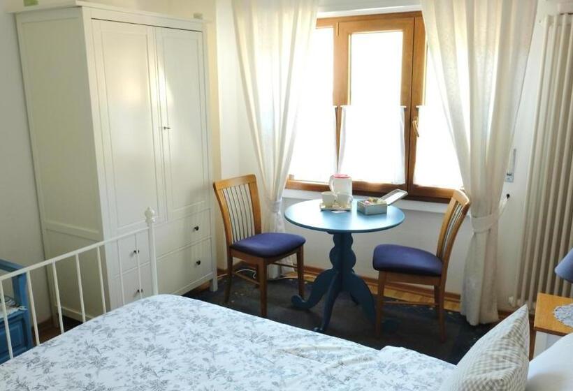 Номер Стандарт с Балконом, B&b Mamma Mia