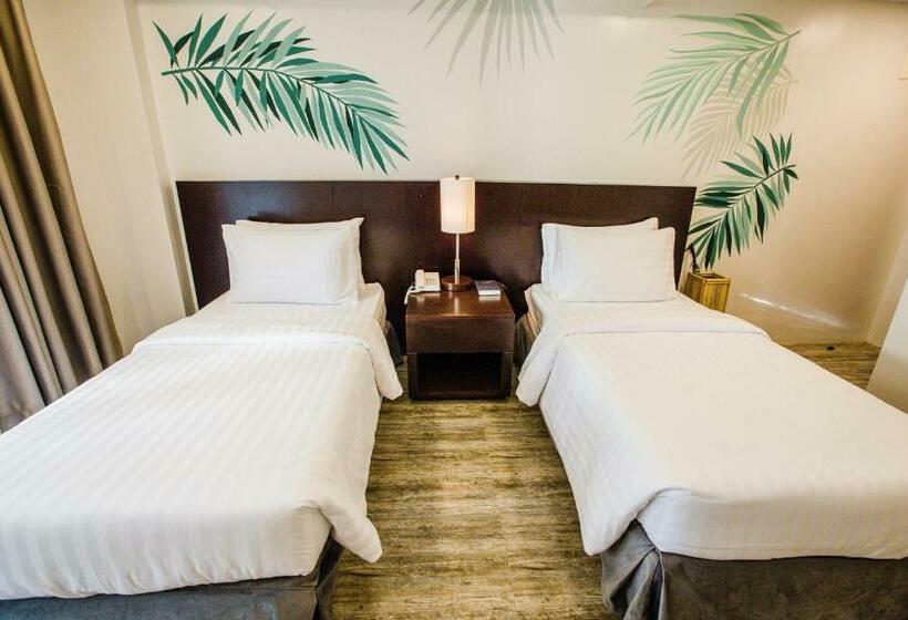 اتاق سوپریور, Holiday Suites Port Barton
