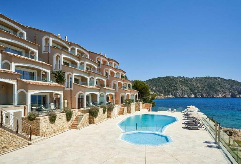 Люкс Вид на Бассейн, Bahia Suites Camp De Mar