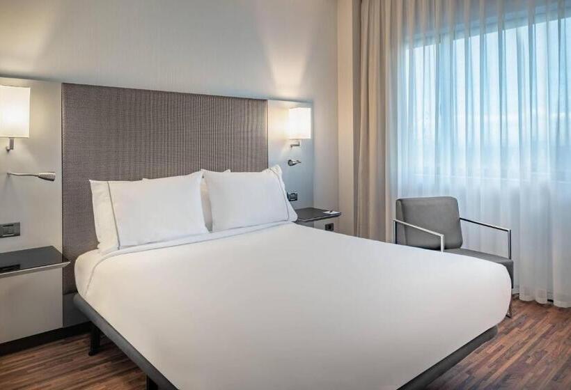 Номер Стандарт Плюс, Ac Hotel San Sebastián De Los Reyes By Marriott