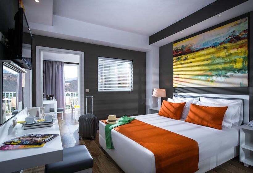 주니어 스위트, Fodele Beach Water Park Resort