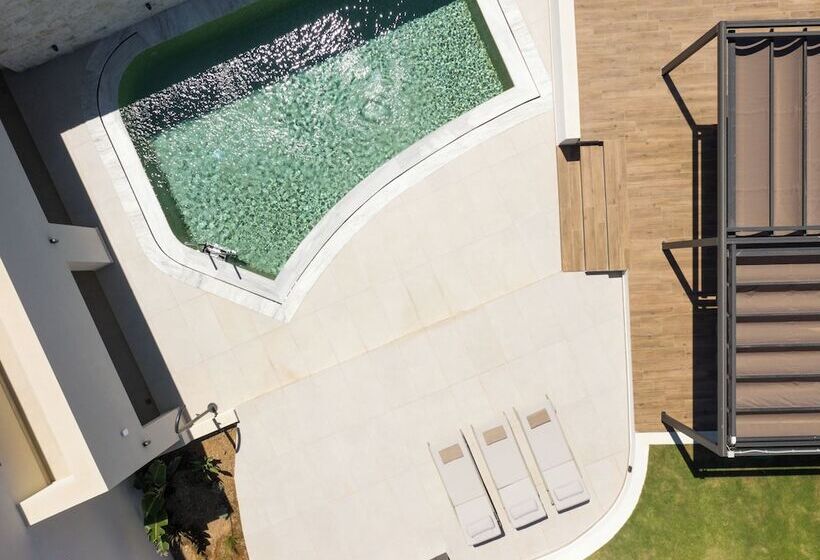 전용 풀장 스위트, Fodele Beach Water Park Resort