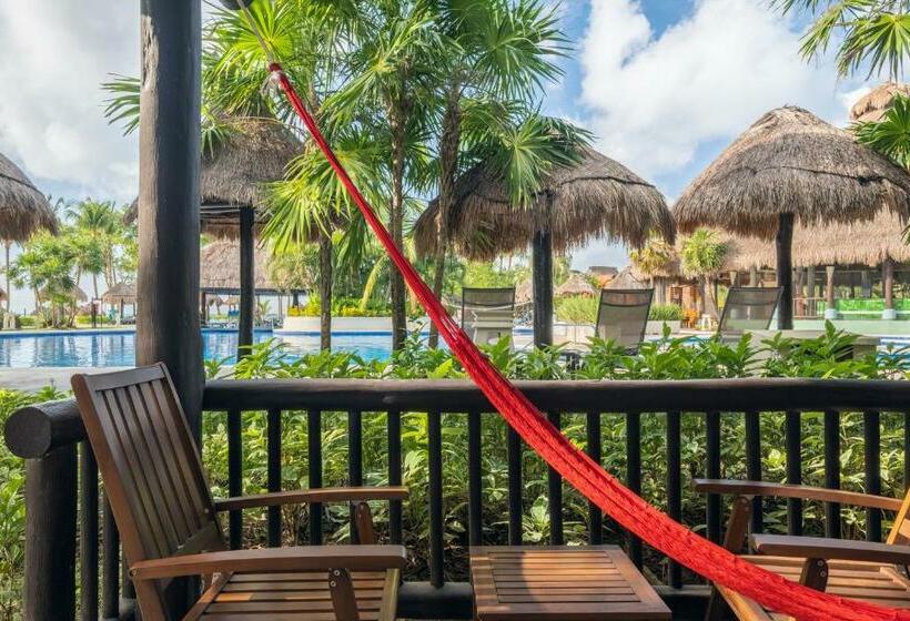 Pokój Standard Widok Basen, Iberostar Waves Cozumel - All Inclusive