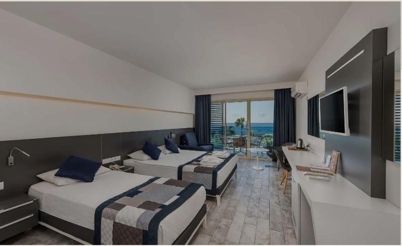 اتاق سوپریور با چشم‌انداز دریا, White City Beach Adult Only