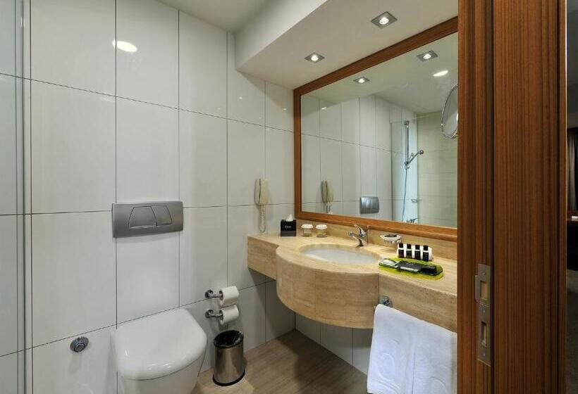 Suíte Júnior, Divan Istanbul City