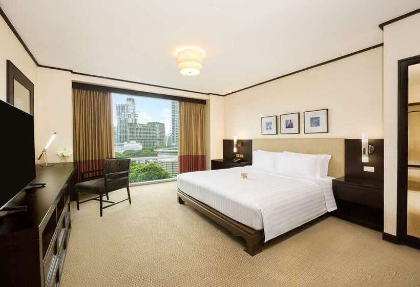 سوئیت با تخت بزرگ, Hilton Hawaiian Village Waikiki Beach Resort