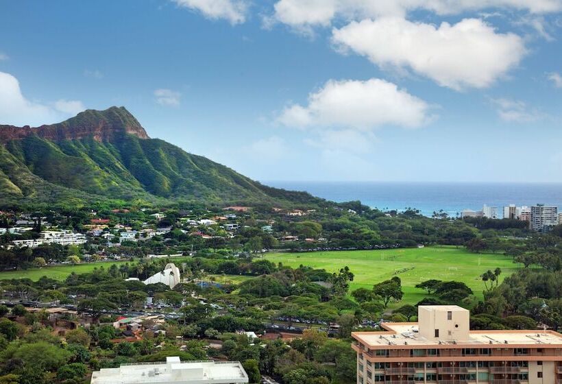 اتاق استاندارد با تخت دوبل و چشم‌انداز دریا, Waikiki Beach Marriott Resort & Spa