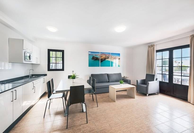 带2个卧室的公寓, Rosamar Resort Lanzarote