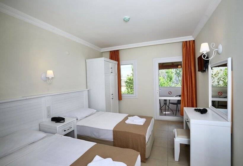 Номер Стандарт, Summer Garden Suites Beach