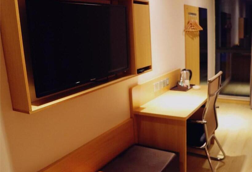 Номер Стандарт, 7days Premium Chengdu East Railway Station Subway Station Branch