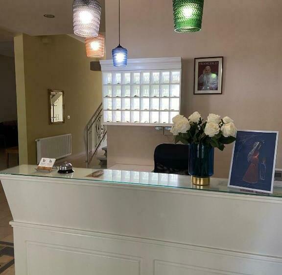 اتاق استاندارد با چشم‌انداز باغ, Family Hotel Villa Maria