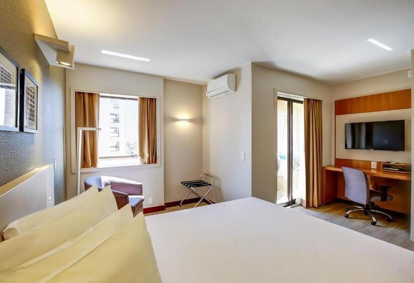디럭스 스위트, Comfort Suites Brasilia