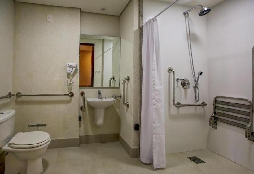스탠다드 스튜디오, Comfort Suites Brasilia