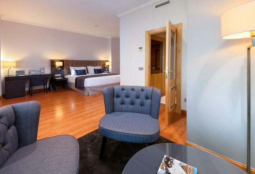 Номер Стандарт Трехместный, Eurostars Madrid Foro