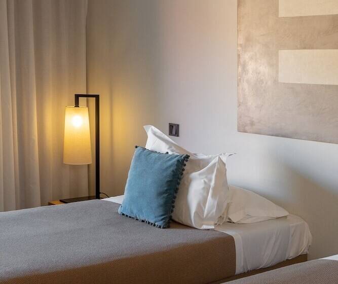 Quarto Estandar Individual, Miravillas