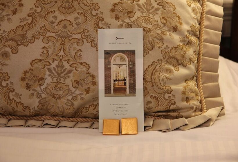 سوئیت با تخت بزرگ, Morris House