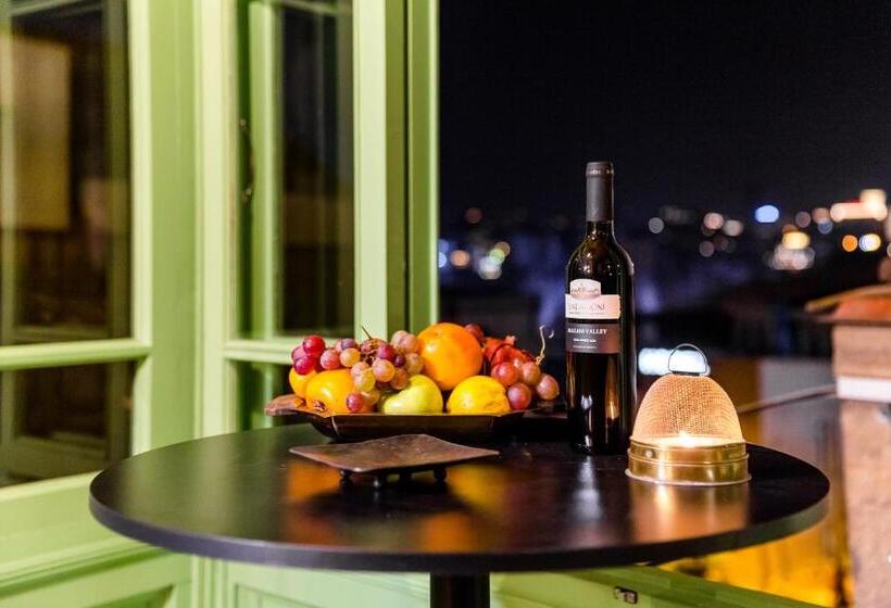 استودیوی استاندارد با چشم‌انداز شهر, Boutique Apart Upe