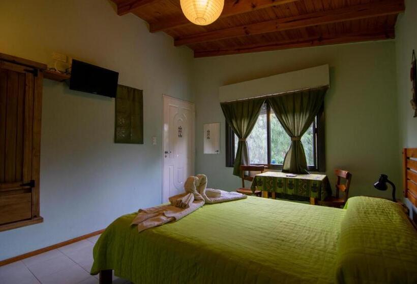 Номер Стандарт Вид на Сад, El Viejo Algarrobo   Hosteria Serrana