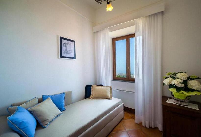 带大床的套房, Agriturismo Antico Casale Colli Di San Pietro