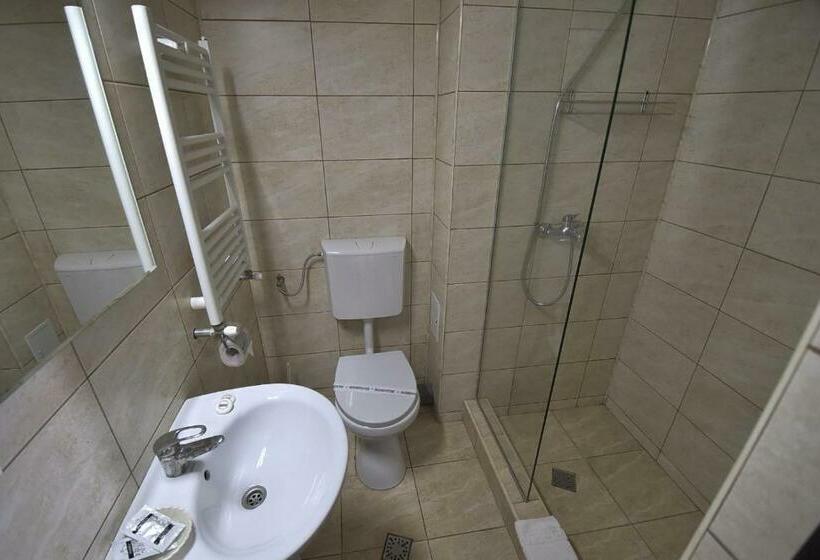 اتاق استاندارد با بالکن, Casa Roma