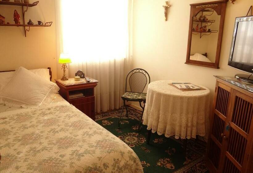 اتاق استاندارد, Hostal Don Mariano