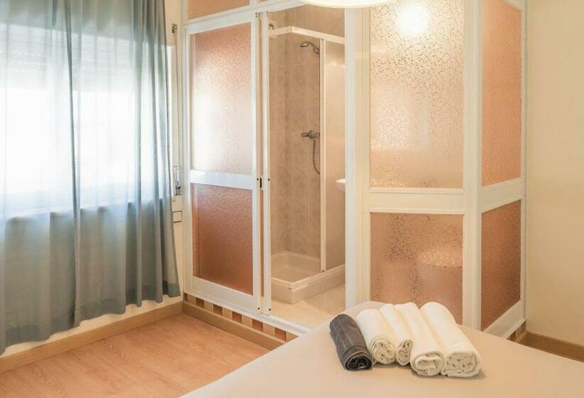 Номер Стандарт, Beach Avenue Apartment