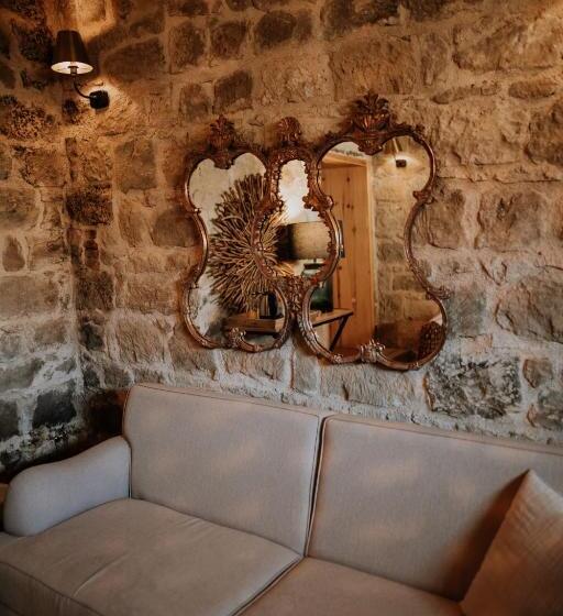 Полулюкс, Perlacia Hotel Adatepe