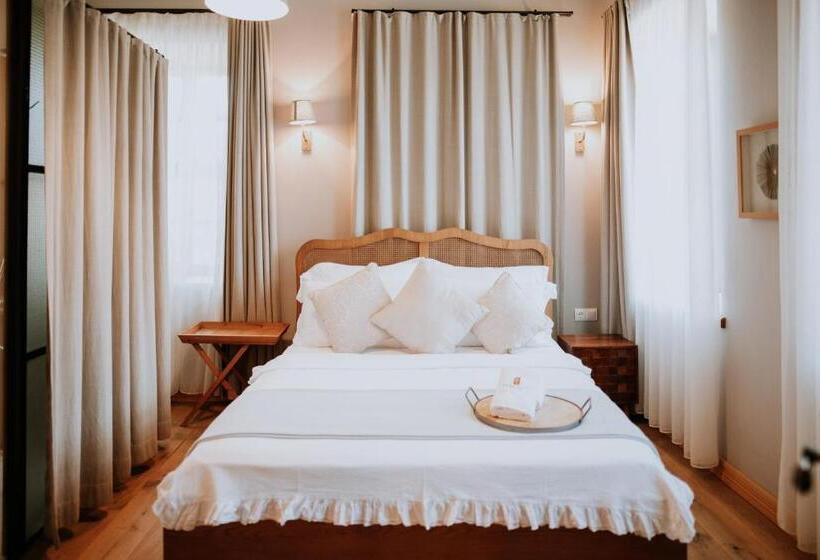 带阳台套房, Perlacia Hotel Adatepe