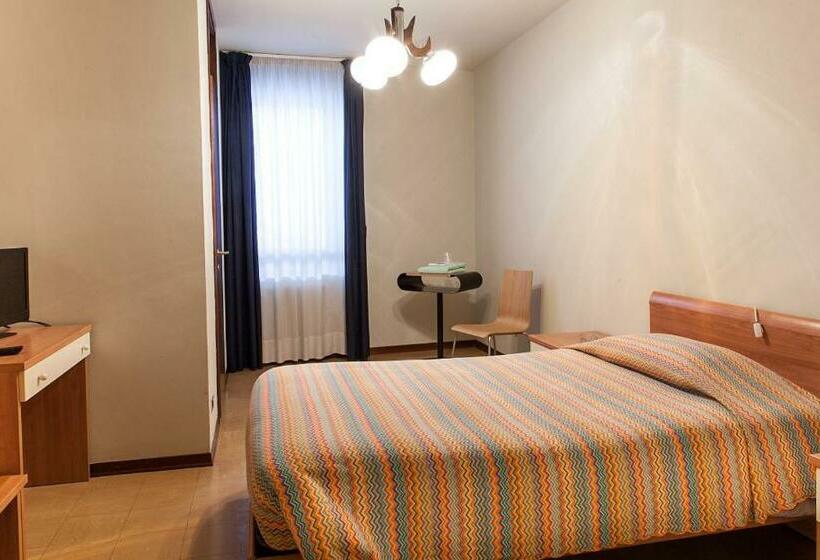 Номер Стандарт Индивидуальный, Albergo Michielini