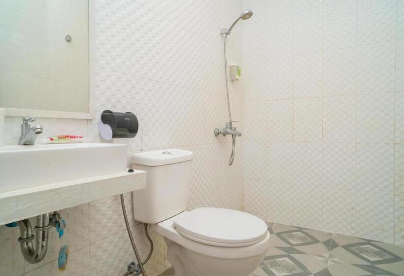 Номер Стандарт, Reddoorz Syariah Near Lombok Epicentrum Mall