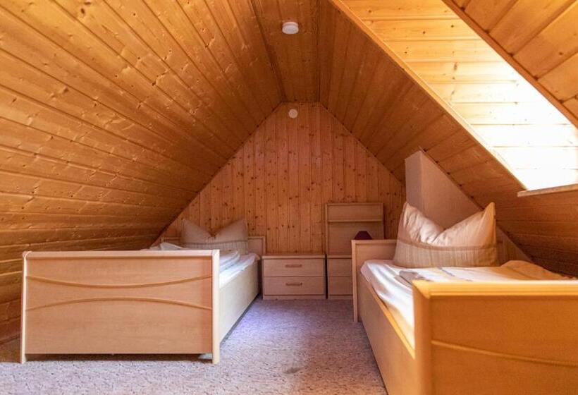Номер Стандарт, Gaststätte Und Pension Zur Einkehr