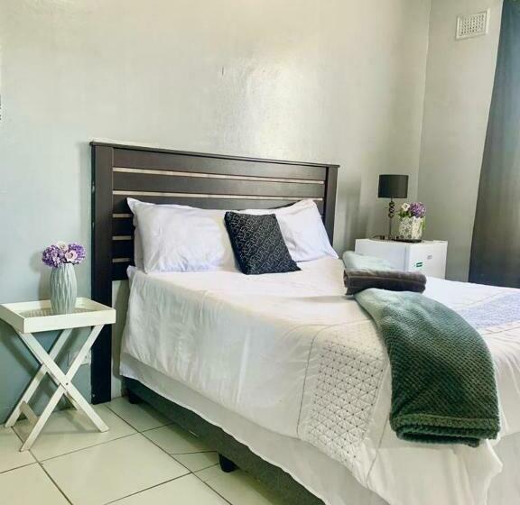Номер Deluxe, The Eden Lodge Verulam
