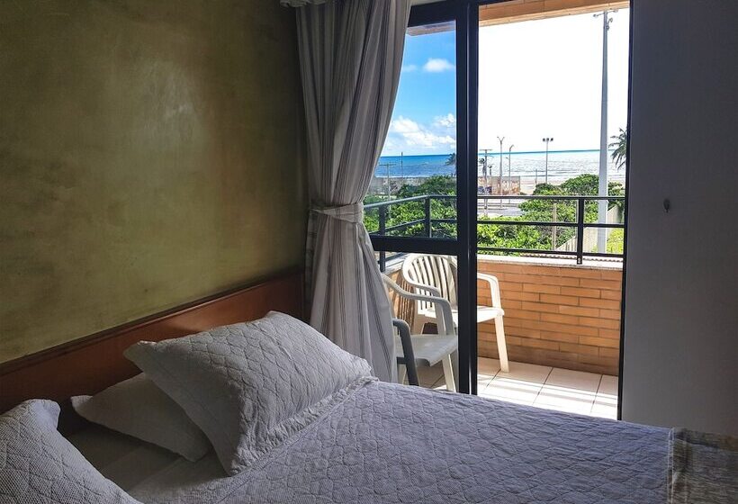 اتاق استاندارد سه تخته با بالکن, Golden Beach