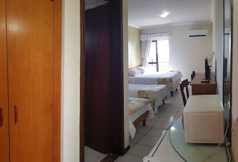 اتاق استاندارد سه تخته با بالکن, Golden Beach