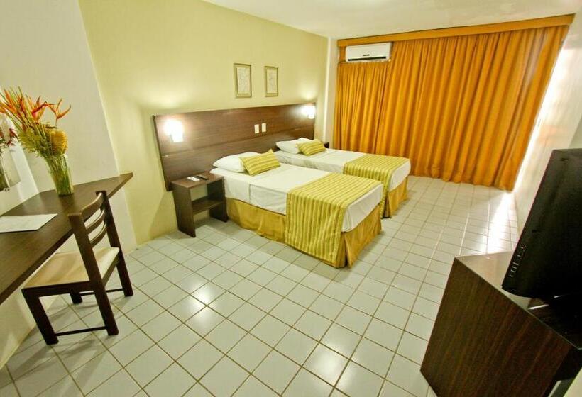 اتاق استاندارد یک نفره, Petrolina Palace