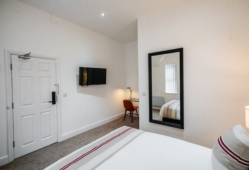 اتاق استاندارد, Anfield Place To Stay