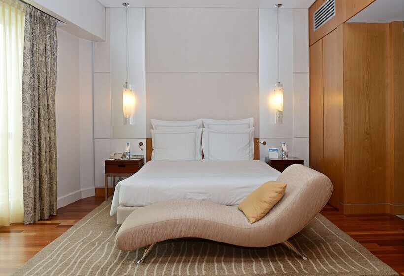 سوییت اجرایی, Swissotel Krasnye Holmy Moscow
