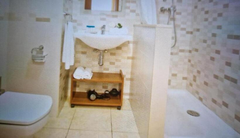 Apartamento 1 Dormitório com Sacada, Ona Jardines Paraisol