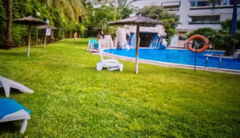 Apartamento 1 Dormitório com Sacada, Ona Jardines Paraisol