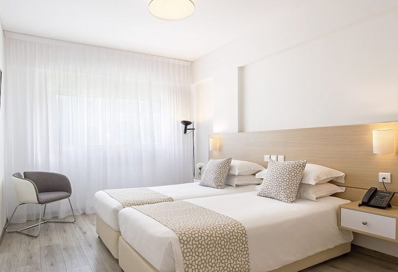 Номер Deluxe Вид на Бассейн, Sofianna Resort & Spa