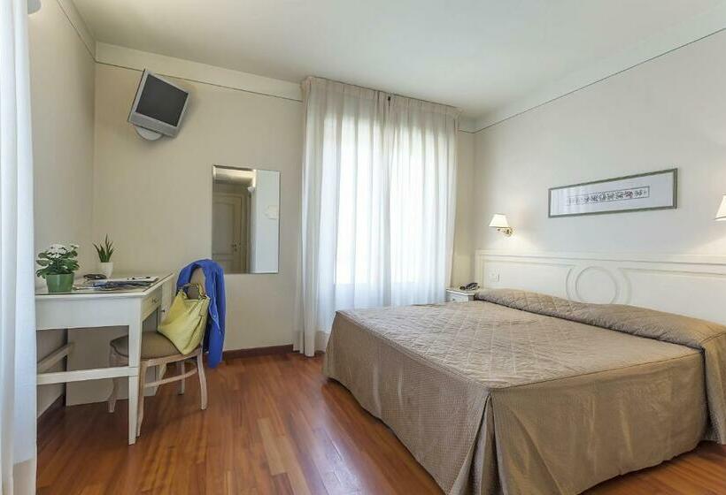 家庭间, Grand Hotel Bonanno