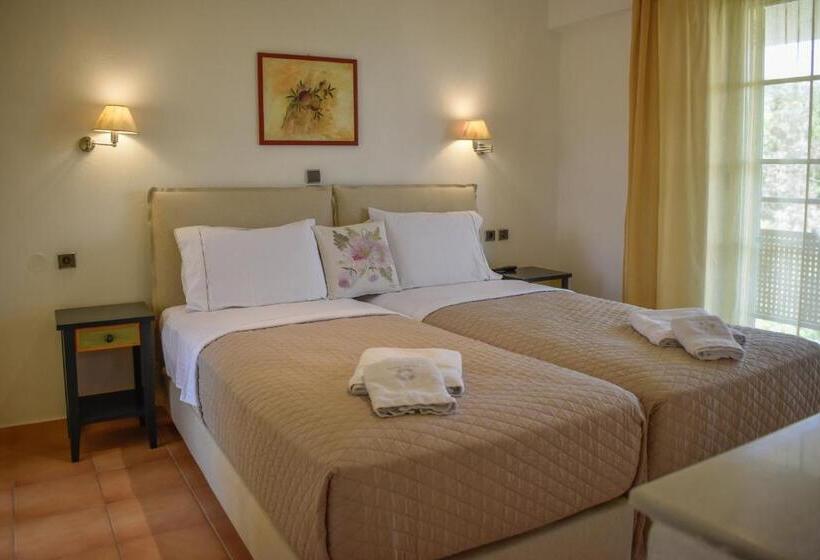 Студия Стандарт Вид на Море, Hotel Dafni